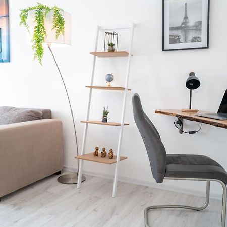 #411 Comfort-Wohnung In Muelheim Mülheim an der Ruhr Esterno foto