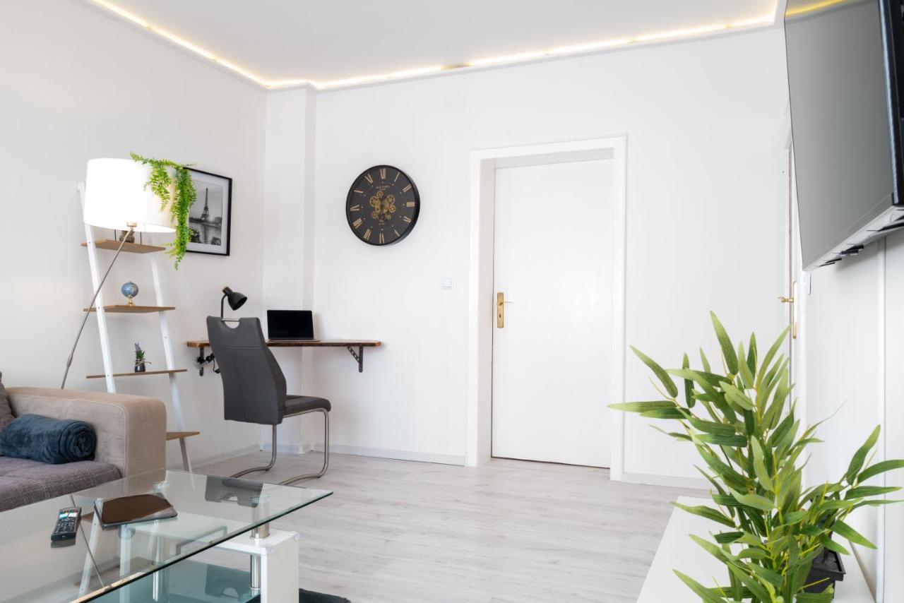 #411 Comfort-Wohnung In Muelheim Mülheim an der Ruhr Esterno foto